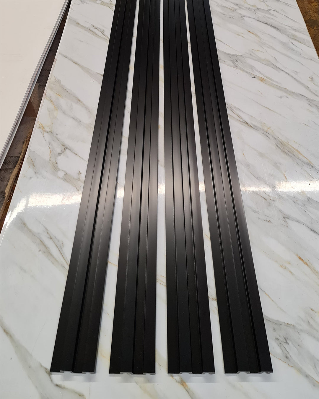 Black Wood Ps Wandpaneele